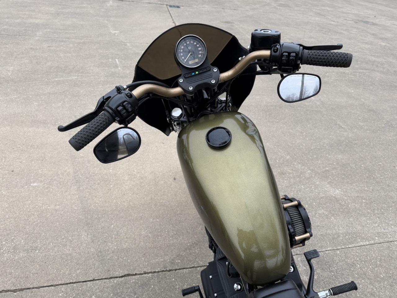 2016 Harley-Davidson Iron 883